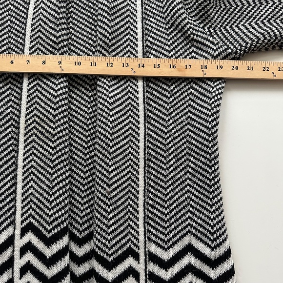 Lineamaglia Women's Made in Italy Open front Long Cardigan Black & White Sz M - Picture 5 of 6